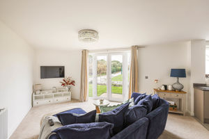 Photo 6- click for photo gallery